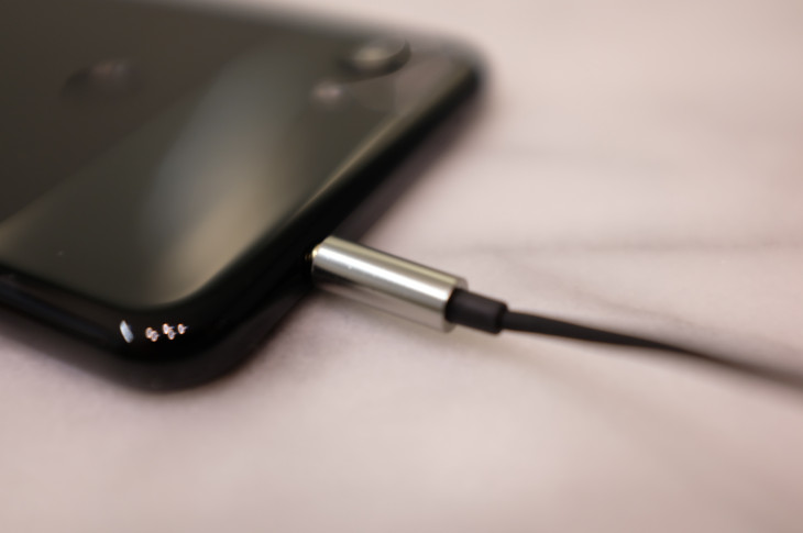 Disable Headphone Jack Plugged In